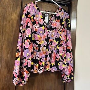 Vero Moda floral v-neck blouse